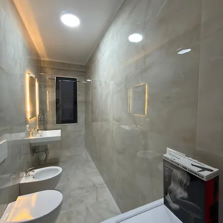 Nee Grand Bazzar 公寓