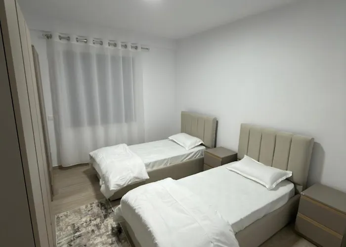 Nee Grand Bazzar 公寓 地拉那